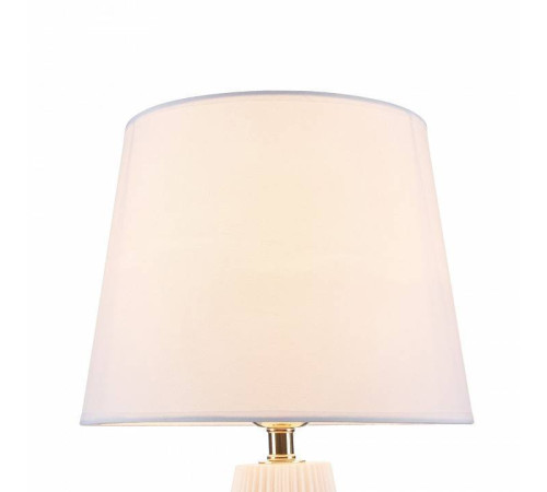 Настольная лампа декоративная Maytoni Calvin Table Z181-TL-01-W