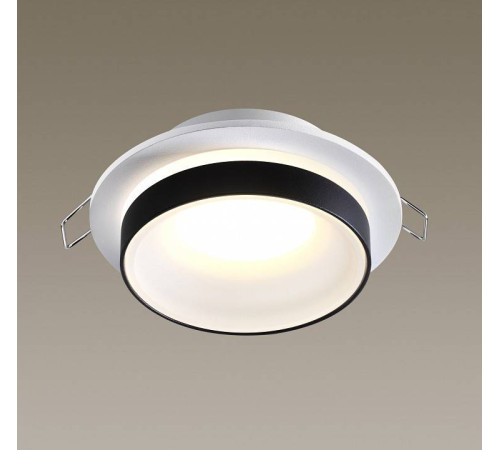 Встраиваемый светильник Novotech Water 370784