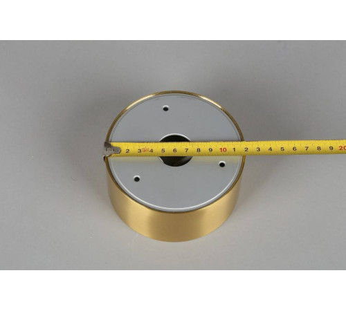 Накладной светильник Omnilux Salentino 12 Вт OML-100929-12