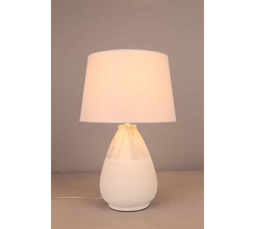 Настольная лампа декоративная Omnilux Parisis OML-82114-01