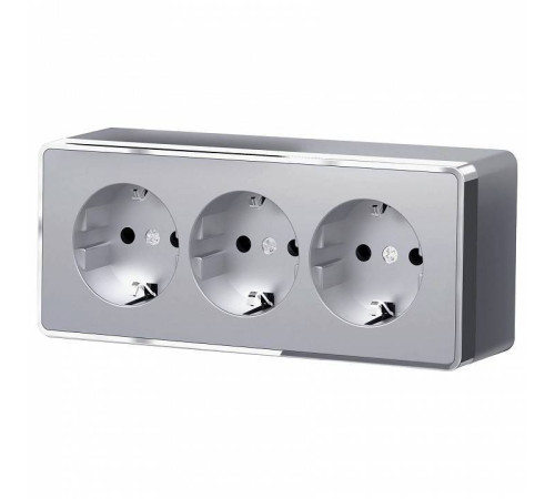 Розетка с заземлением и с шторками Werkel Gallant W5073106