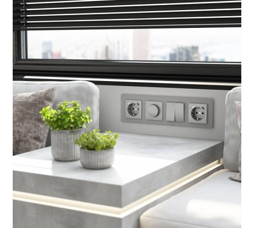 Рамка на 4 поста Werkel Senso серебряный soft-touch W0043106