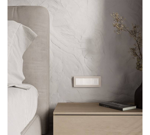 Рамка на 3 поста Werkel Split айвори/белый, soft-touch W0033066