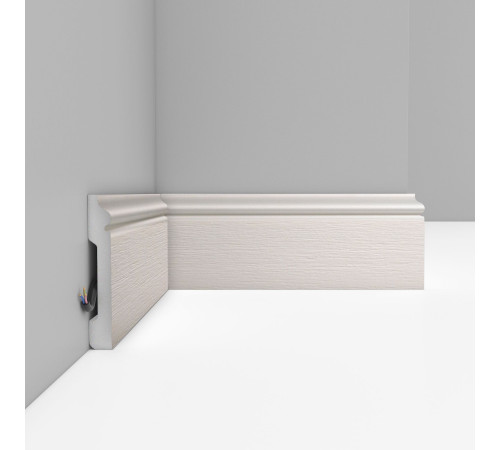 Плинтус напольный DECOMASTER D005-1070 ДМ 79х13х2400 мм D005-1070 ДМ