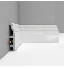 Плинтус напольный DECOMASTER D232-114 ДМ 100х22х2400 мм белый глянец D232-114 ДМ