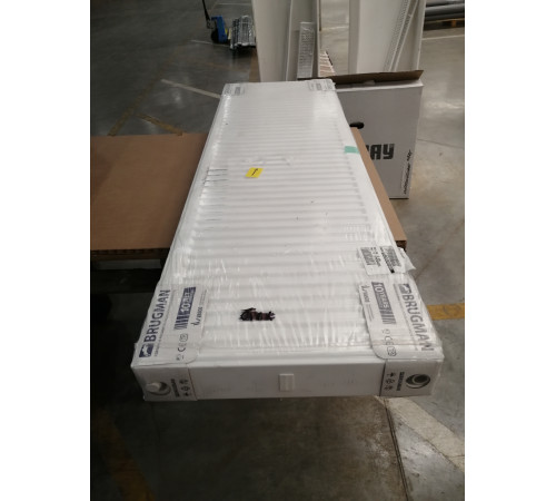 Радиатор стальной панельный Brugman Profil-K 22 500x1600 мм боковое подключение FEK220501601UBY/001 RAL 9016