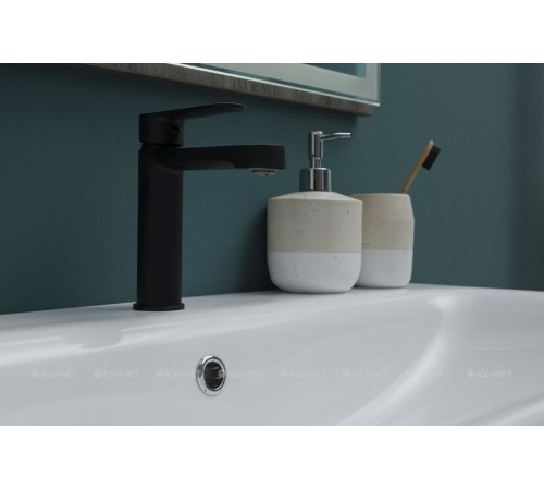 Смеситель для умывальника Aquanet Passion черный матовый AF300-10B