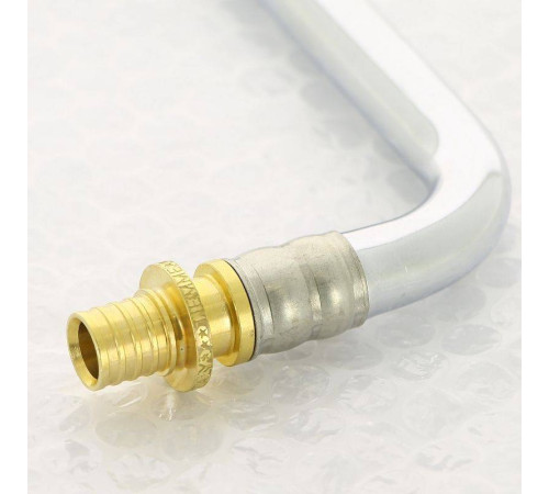 Угольник с трубкой аксиальный Uni-Fitt 16х15 мм L=300 мм 757G6153