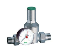 Редуктор давления мембранный FAR 3/4 НР-НР хромированный с манометром FA 2815 34