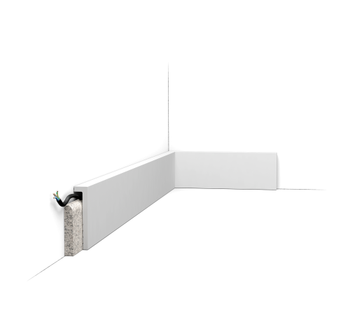 Плинтус напольный накладной Orac Decor SQUARE SX171