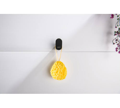 Крючок для полотенец Aquatek Лира матовый черный AQ4425MB