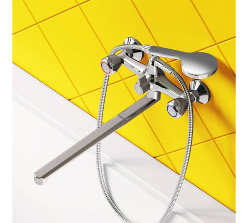 Смеситель для ванны и душа с душевым гарнитуром DORFF Modern D7095000