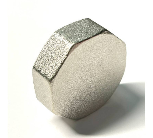 Заглушка с внутренней резьбой General Fittings 1 никелированная 637N4001