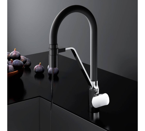 Смеситель для кухни AM.PM Like с каналом для питьевой воды и гибким изливом F8007802