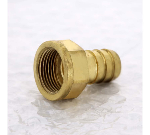 Штуцер с внутренней резьбой Uni-Fitt 3/4х20 мм 630G3200