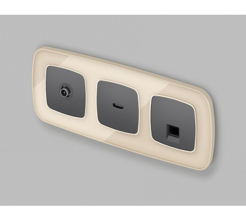 Розетка Ethernet RJ-45 и со шторками, без рамки Ambrella Volt OMEGA MO662005