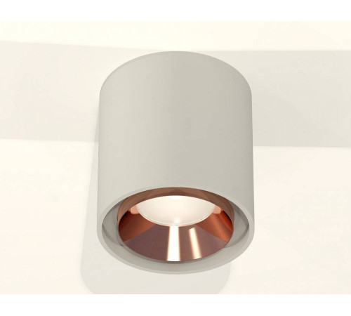 Накладной светильник Ambrella Light XS XS7724005