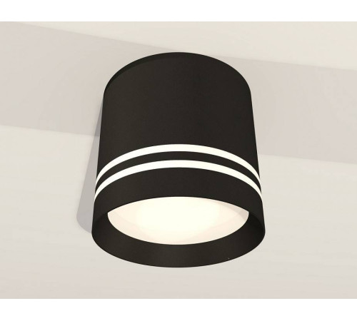 Накладной светильник Ambrella Light XS XS8111007