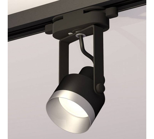 Светильник на штанге Ambrella Light XT XT6602043