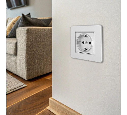 Розетка с заземлением и со шторкой Arte Milano SET16-1 SET16-1-40-1 silver