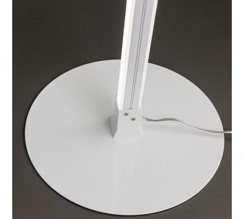 Торшер Citilux Гуффин CL804000