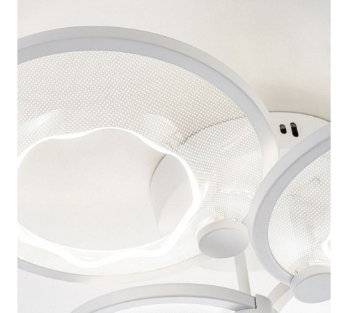 Потолочная люстра Escada QUASAR 10261/4LED