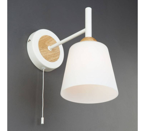 Бра Eurosvet Fresco 70085/1 белый