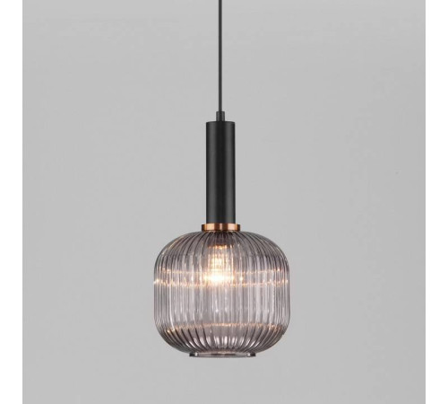 Подвесной светильник Eurosvet Bravo 50182/1 дымчатый