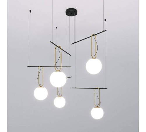 Подвесная люстра Eurosvet Riche 70143/5 черный 70143/5