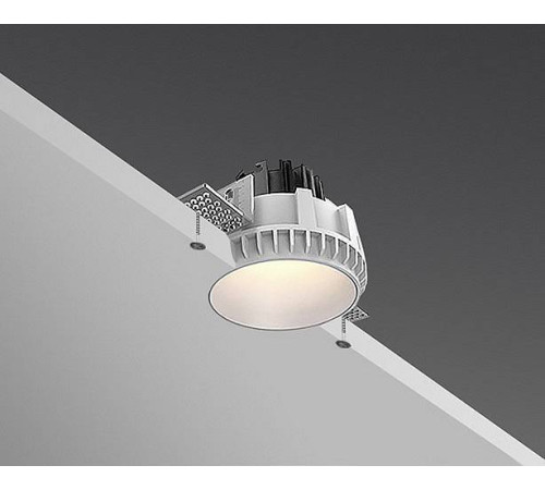 Встраиваемый светильник Italline IT08-8021 IT08-8021 white 4000K