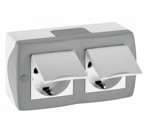 Блок с розетками влагозащищенными с заземлением и крышкой Mono Electric Octans IP20 104-020001-184