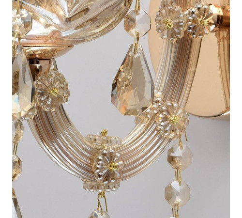 Бра Chiaro Одетта 405010101