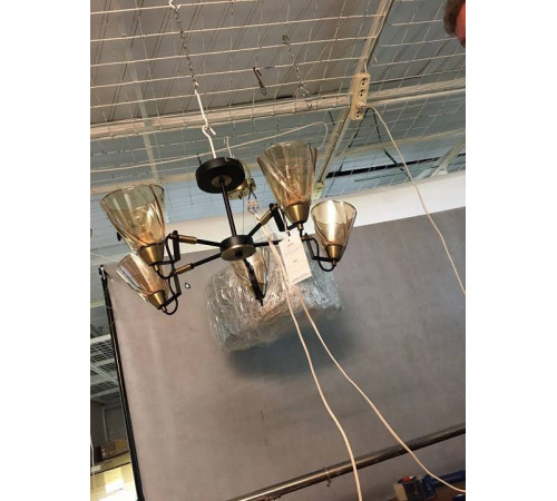 Люстра на штанге DeMarkt Гамбург 25 605016805