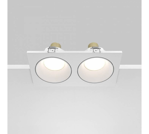 Встраиваемый светильник Maytoni Zoom DL033-2-02W