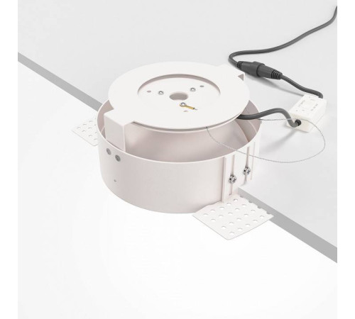 Встраиваемый светильник Maytoni Move DL060-9W3-4-6K-TRS-W