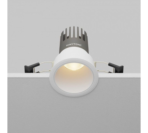 Встраиваемый светильник Maytoni DL116-10W-3K-W