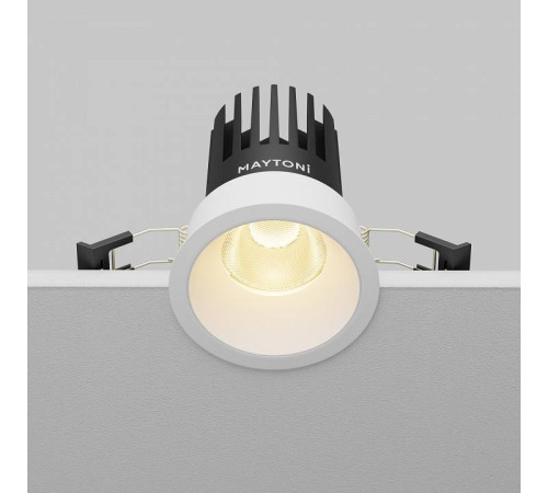Встраиваемый светильник Maytoni Dip DL117-15W-2.7K-W