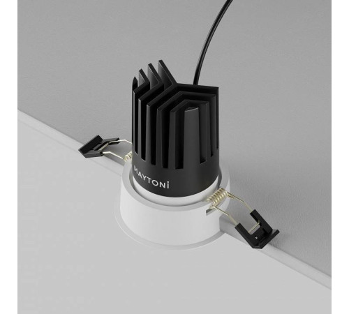 Встраиваемый светильник Maytoni Dip DL117-15W-2.7K-W