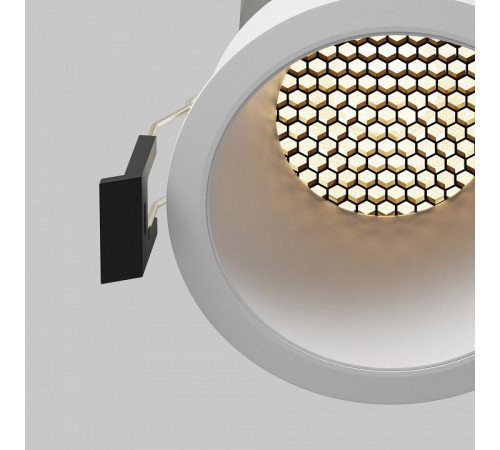 Встраиваемый светильник Maytoni DL118-15W-3K-W