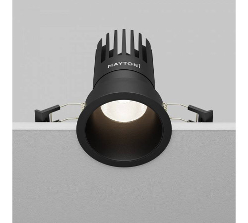 Встраиваемый светильник Maytoni Dip DL118-15W-4K-B