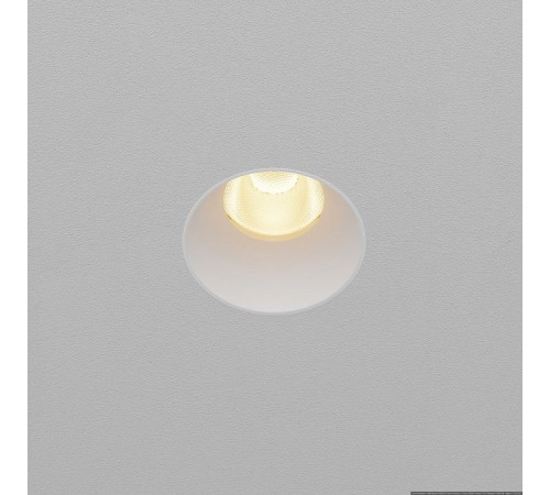 Встраиваемый светильник Maytoni DL119-10W-2.7K-TRS-W