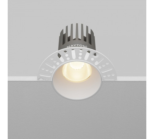 Встраиваемый светильник Maytoni Technical Dip DL121-15W-3K-TRS-W