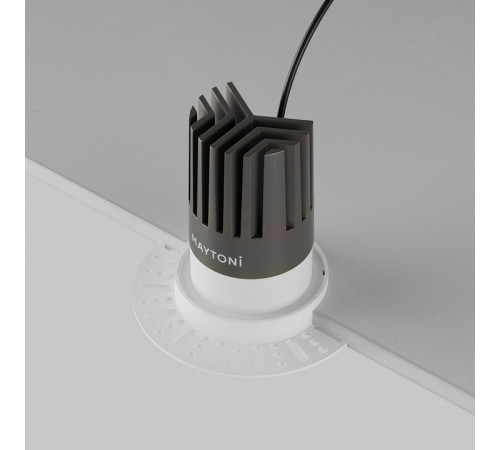 Встраиваемый светильник Maytoni Technical Dip DL121-15W-3K-TRS-W