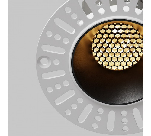 Встраиваемый светильник Maytoni DL124-10W-2.7K-TRS-B