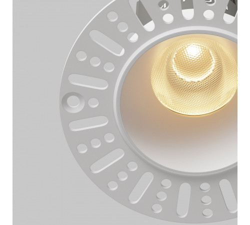 Встраиваемый светильник Maytoni DL124-10W-2.7K-TRS-W