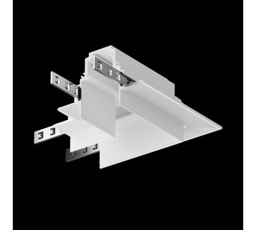 Соединитель угловой внешний для треков накладных Maytoni Accessories for tracks TRA004CL-22W