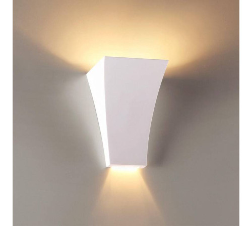 Накладной светильник Odeon Light Gips 3882/1W