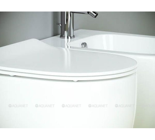 Унитаз приставной Ceramica Nova Metropol с сиденьем Soft Close CN4004