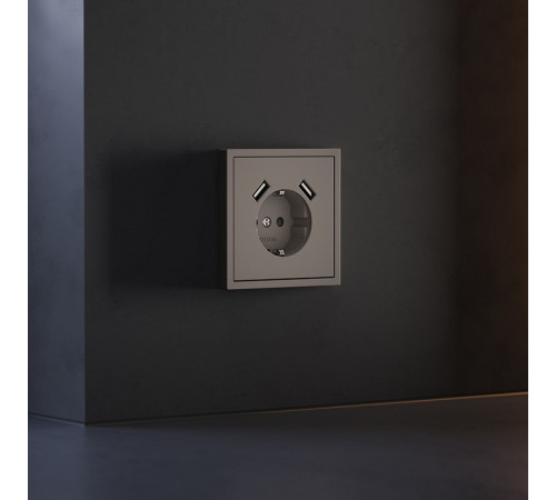 Накладка для розетки с заземлением и со шторками и 2хUSB type A Voltum S70 VLS000914