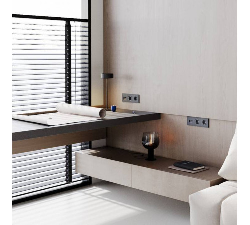 Рамка на 3 поста Voltum S70 VLS100307